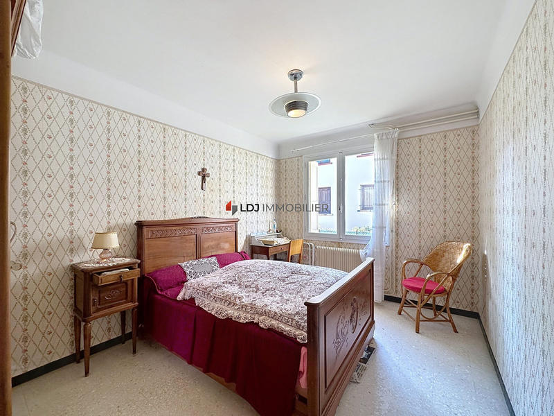 Maison traditionnelle - 112 m² - 5 pièces