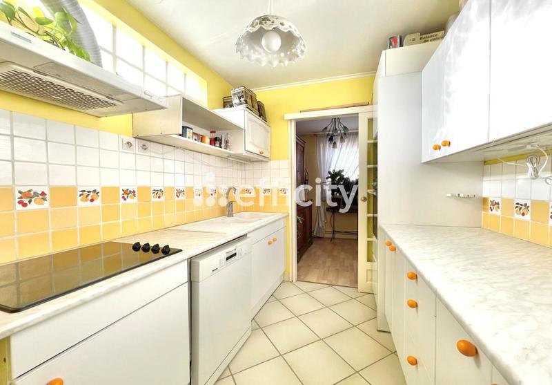 Appartement - 110 m² - 4 pièces