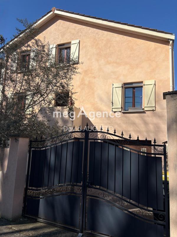 Maison de ville - 110 m² - 4 pièces