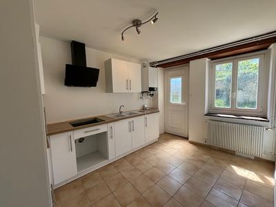 Maison en pierre - 74 m² - 4 pièces