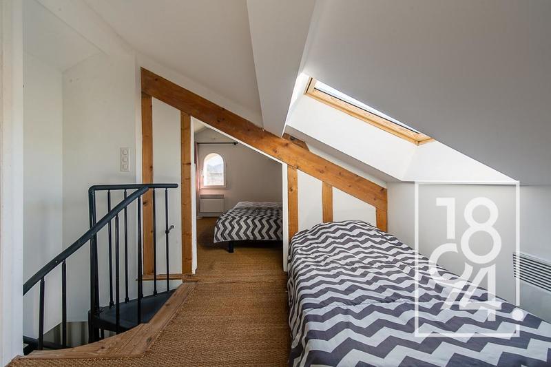 Propriété - 160 m² - 6 pièces