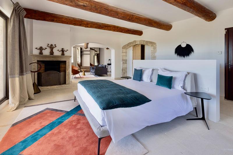 Maison de village - 598 m² - 9 pièces