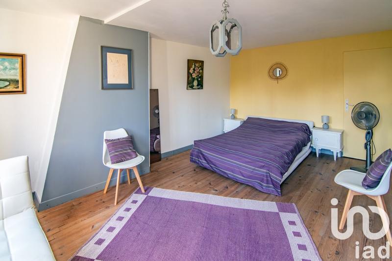 Maison - 186 m² - 7 pièces