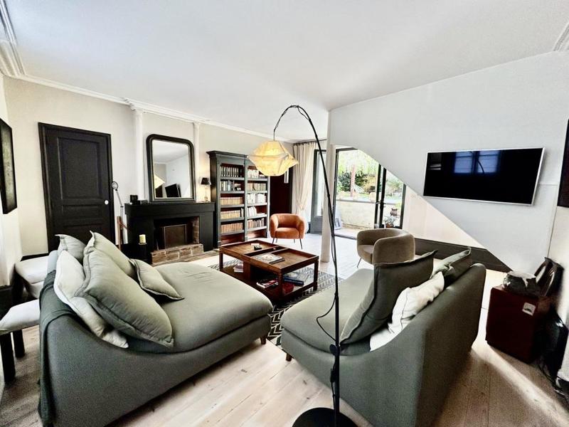 Maison de ville - 206 m² - 6 pièces