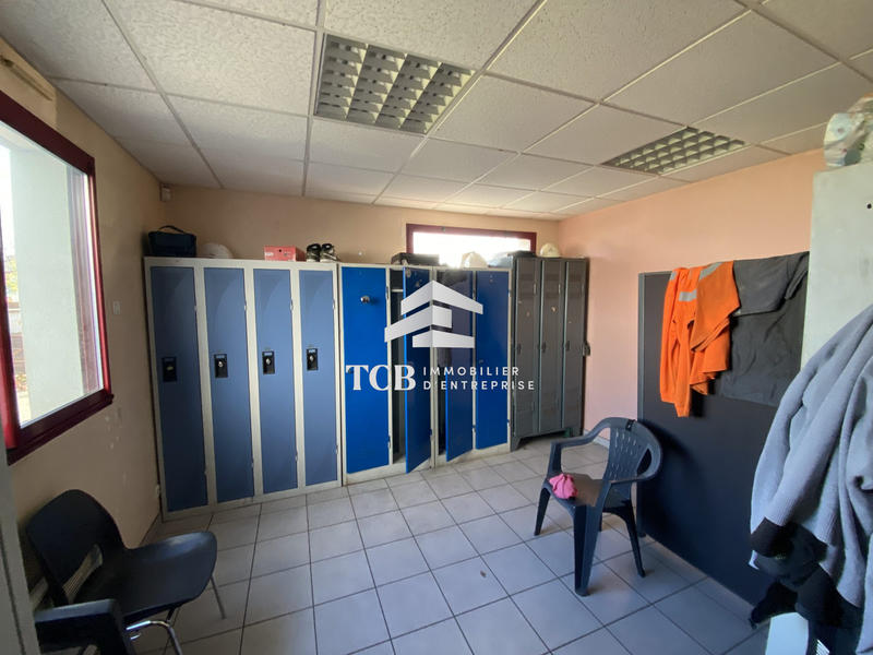 Local d'activités - 720 m²