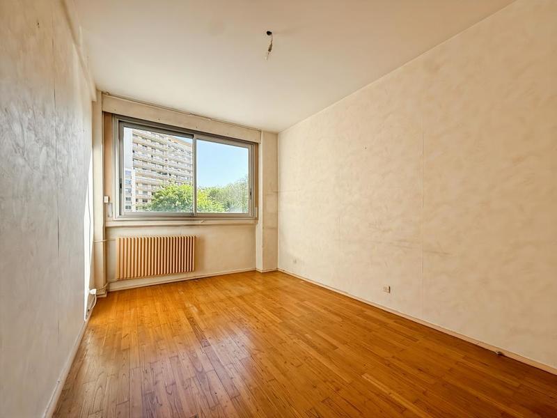 Appartement - 93 m² - 3 pièces