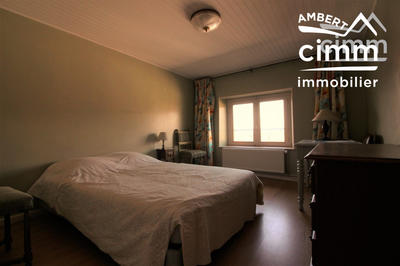 Appartement - 79 m² - 5 pièces