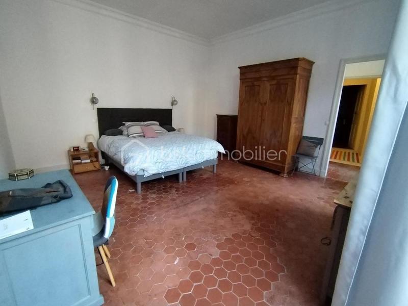 Maison de maîtres - 260 m² - 7 pièces