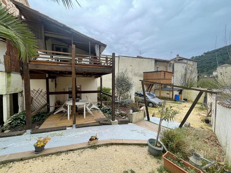 Maison - 120 m² - 4 pièces