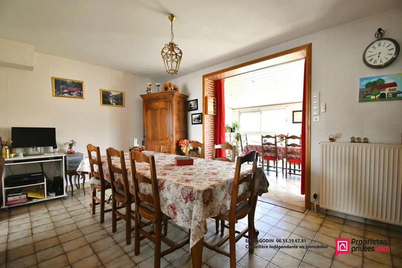 Maison - 107 m² - 6 pièces