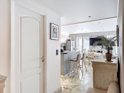 Appartement - 76 m² - 4 pièces