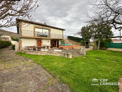 Maison - 200 m² - 6 pièces