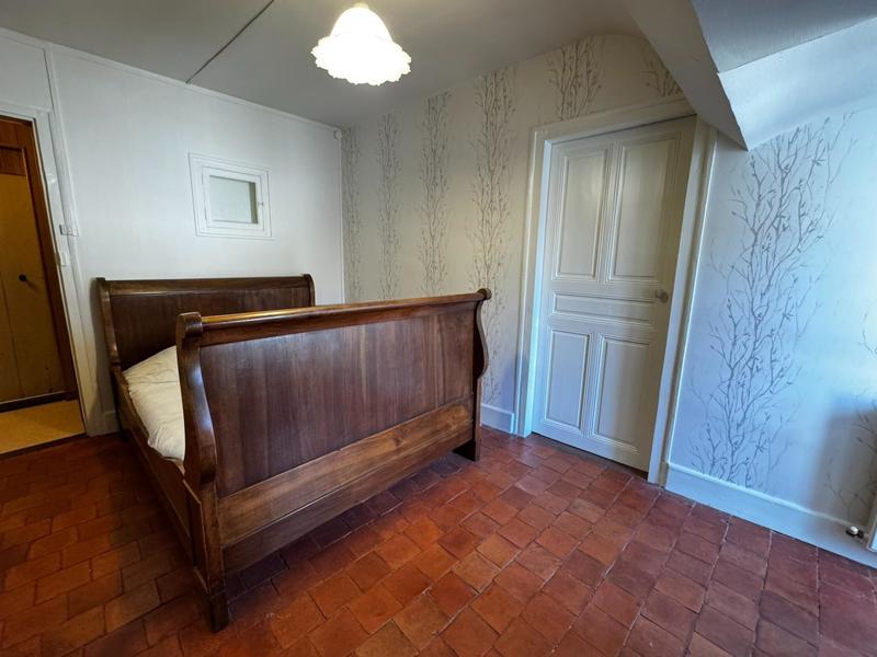 Maison - 85 m² - 5 pièces