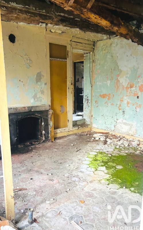 Maison de village - 350 m² - 5 pièces