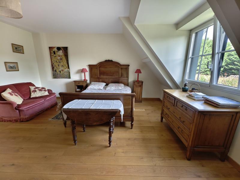 Maison - 332 m² - 9 pièces