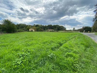 Terrain constructible - 2 170 m²