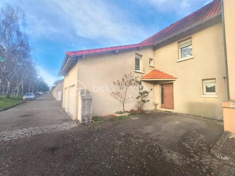 Maison de ville - 103 m² - 7 pièces