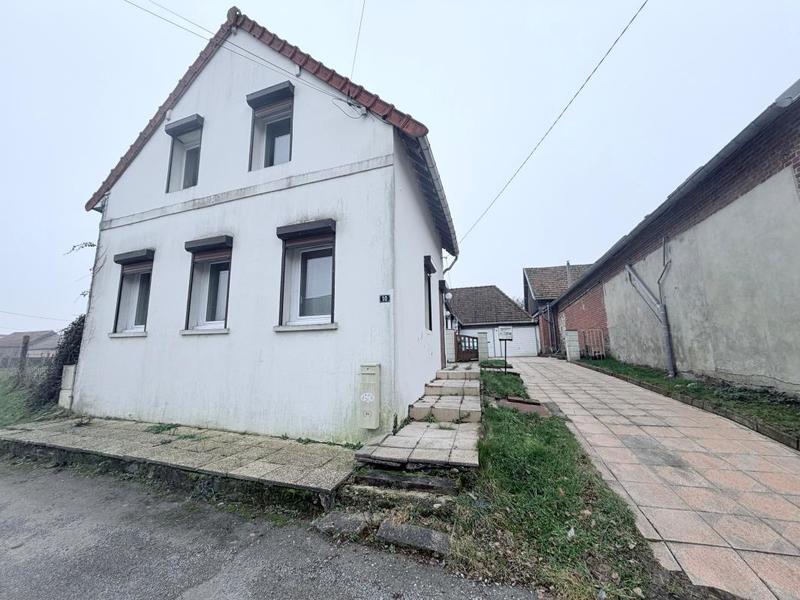 Maison - 216 m² - 4 pièces