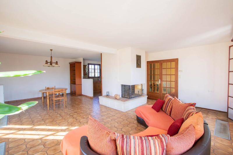 Maison - 178 m² - 5 pièces