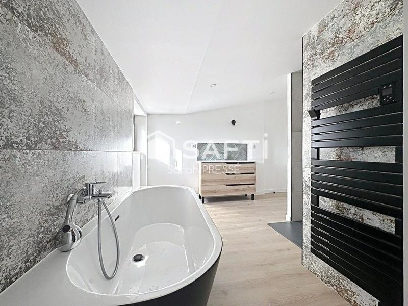 Maison - 124 m² - 5 pièces