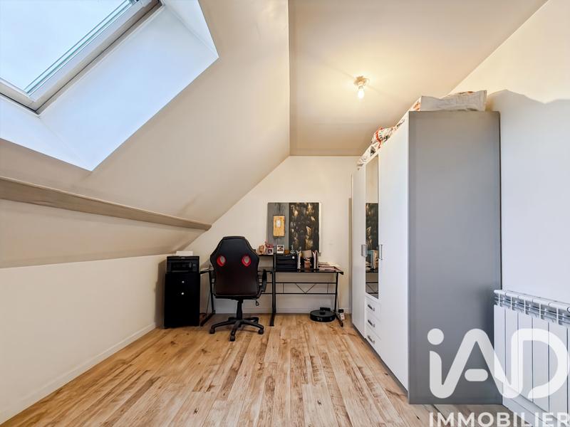 Maison - 87 m² - 5 pièces