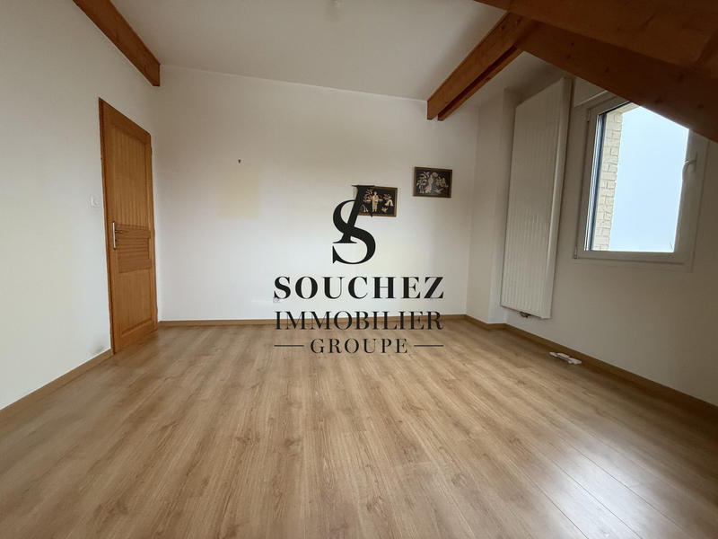 Maison - 245 m² - 7 pièces