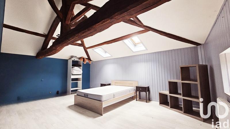 Maison - 237 m² - 9 pièces