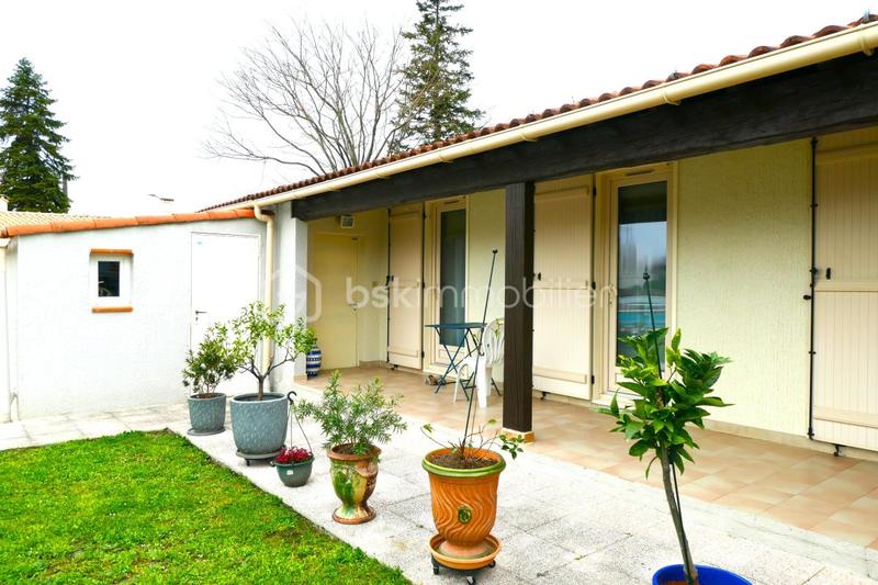 Villa - 100 m² - 6 pièces