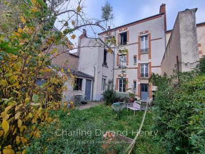 Duplex - 109 m² - 8 pièces