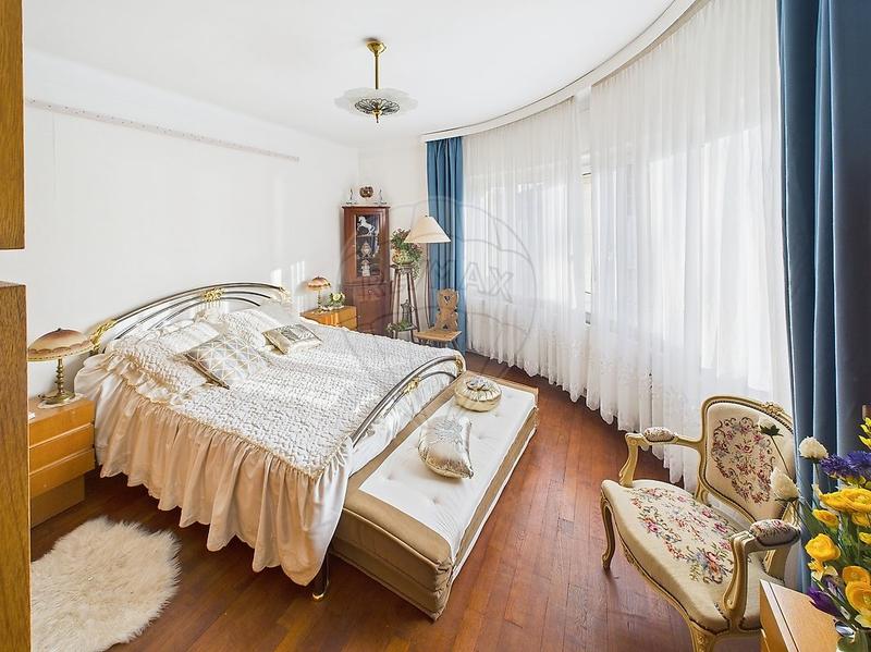 Maison de ville - 127 m² - 6 pièces