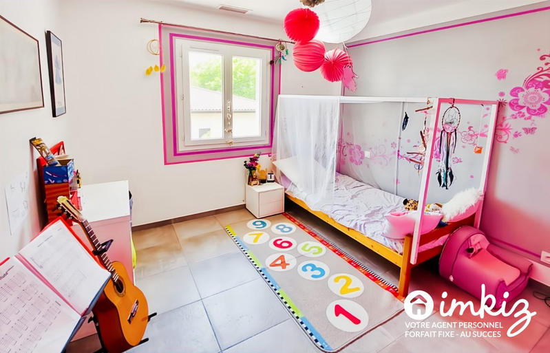 Maison - 140 m² - 5 pièces