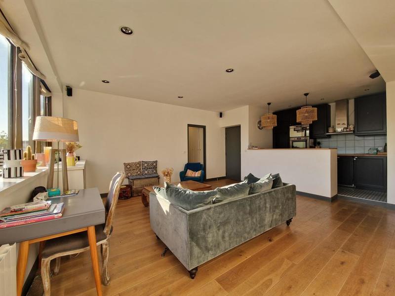 Appartement - 87 m² - 4 pièces