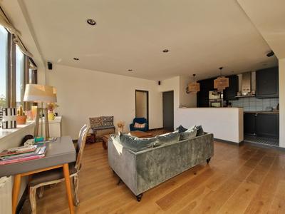 Appartement - 87 m² - 4 pièces