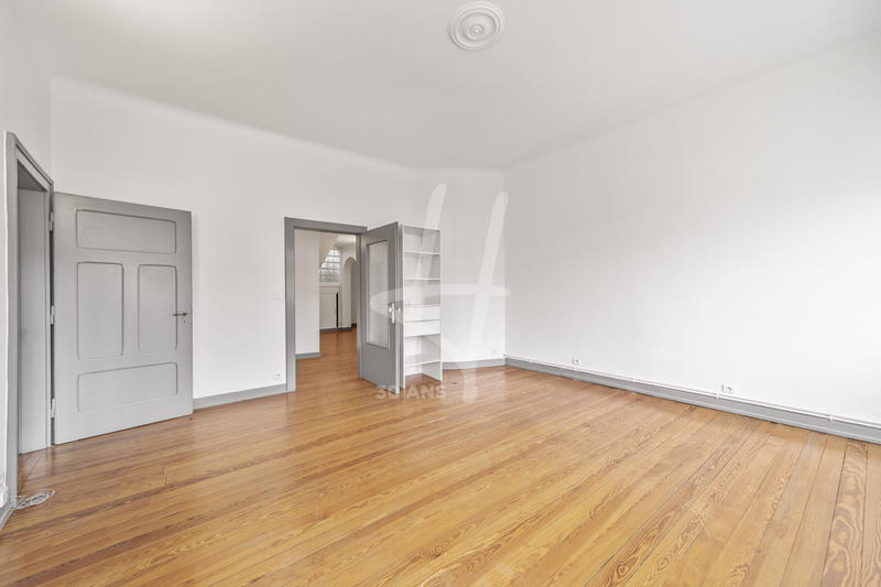 Appartement - 112 m² - 5 pièces