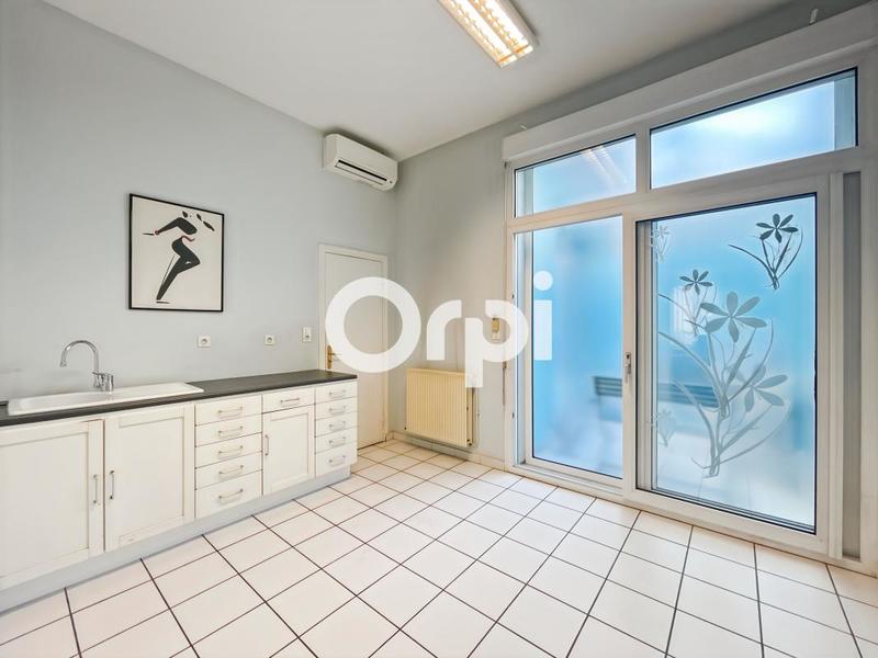 Maison - 187 m² - 6 pièces