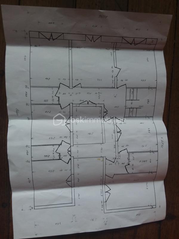Immeuble - 300 m² - 15 pièces