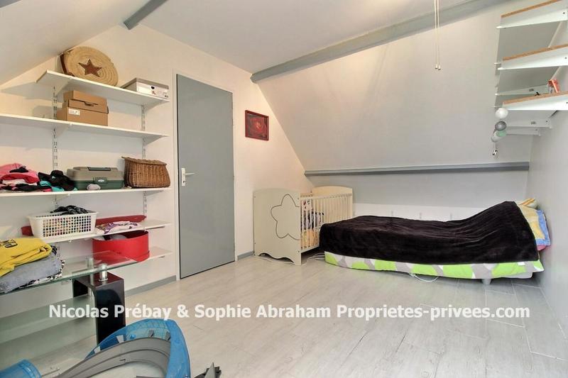 Maison - 94 m² - 5 pièces