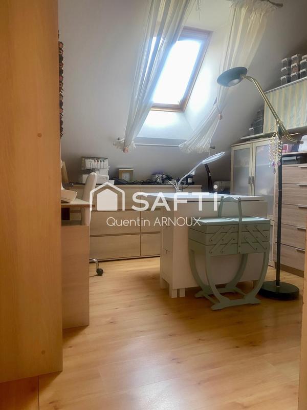 Maison - 212 m² - 6 pièces