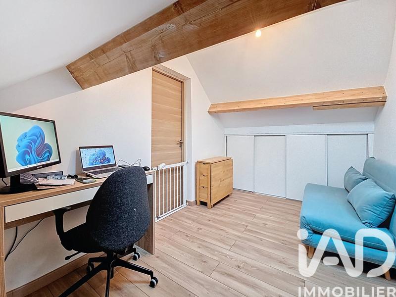 Maison - 110 m² - 4 pièces