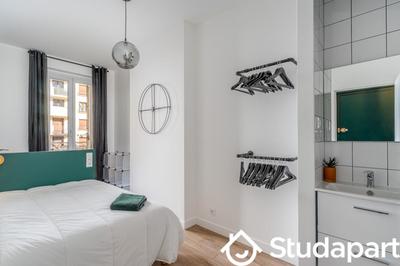 Chambre - 10 m² - 1 pièce