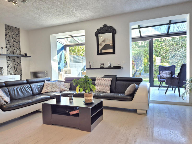 Maison - 109 m² - 6 pièces