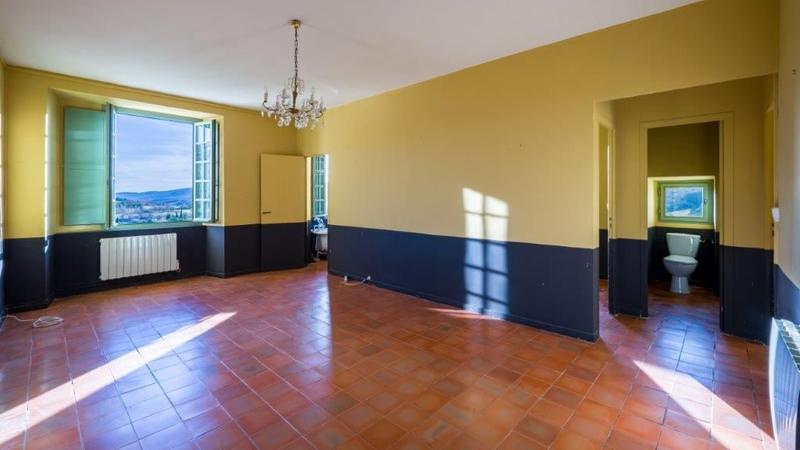 Château - 170 m² - 7 pièces