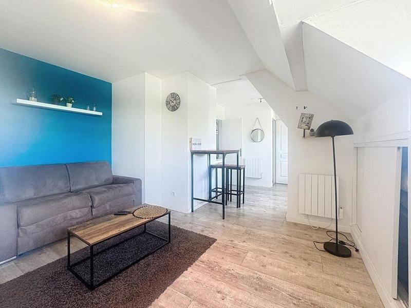 Studio - 25 m² - 1 pièce