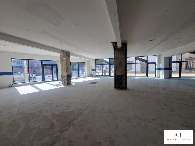 Local commercial - 92 m²