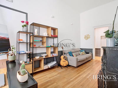 Appartement - 87 m² - 4 pièces