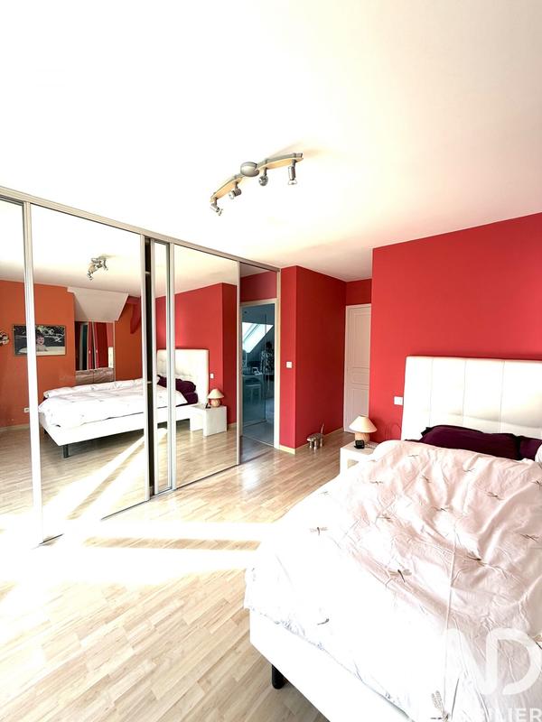 Maison de maîtres - 190 m² - 6 pièces