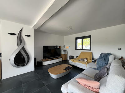 Maison - 128 m² - 4 pièces