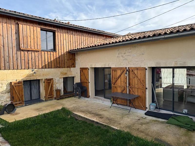 Maison - 135 m² - 5 pièces