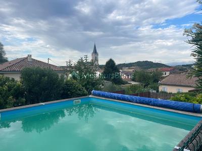 Maison - 139 m² - 6 pièces