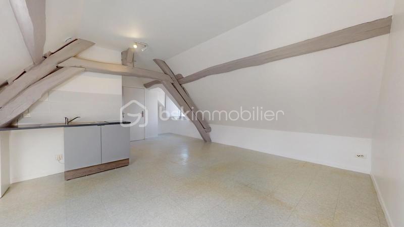 Studio - 21 m² - 1 pièce